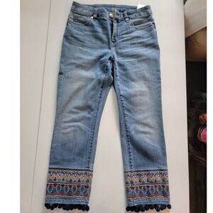 Chicos So Slimming Girlfriend Slim Leg Crop Jeans Embroidered Pom Pom Blue Sz 00